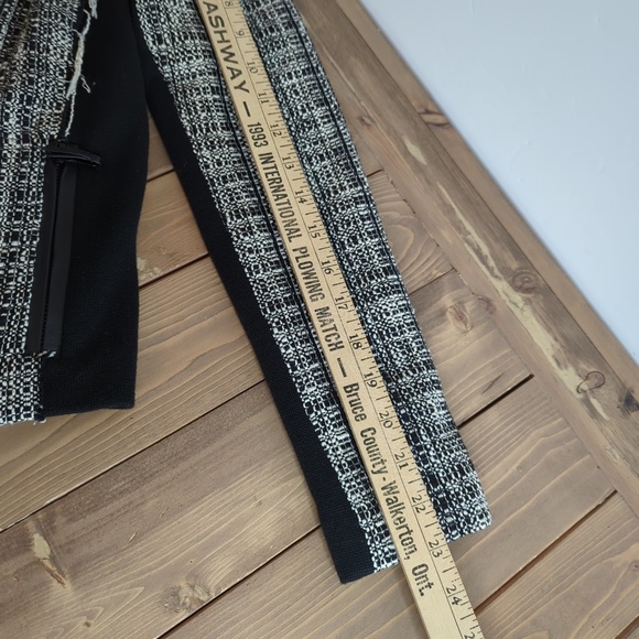 Milly Black and White Punk Distressed Tweed Blazer Jacket - Picture 13 of 15